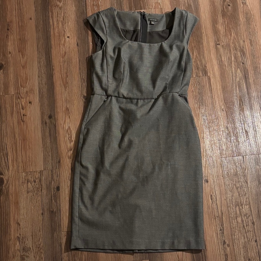 Gray Scoop Neck Office Dress Size 6